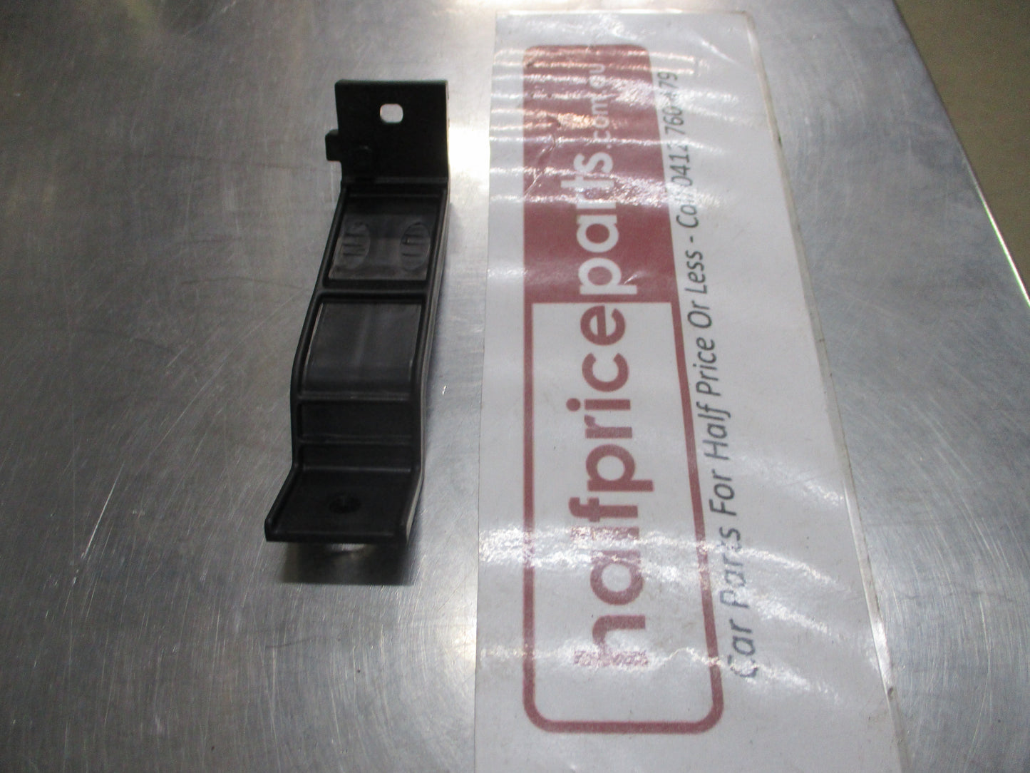 Hyundai Accent Genuine Rear Bumper Lower Bracket New Part