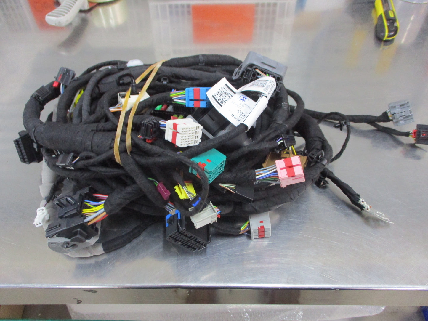 Holden RG Coloradu Genuine Wiring Harness ASM I-P New Part