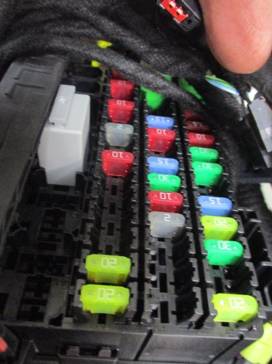 Holden RG Coloradu Genuine Wiring Harness ASM I-P New Part