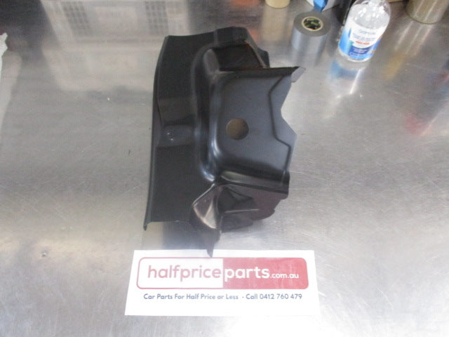 Mitsubishi Pajero/Pajero Sport/Challenger Genuine Rear Right Hand Lamp Housing Panel New Part
