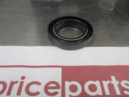 Hyundai Terracan/Kia Sorento Genuine Transfer Case Oil Seal New Part