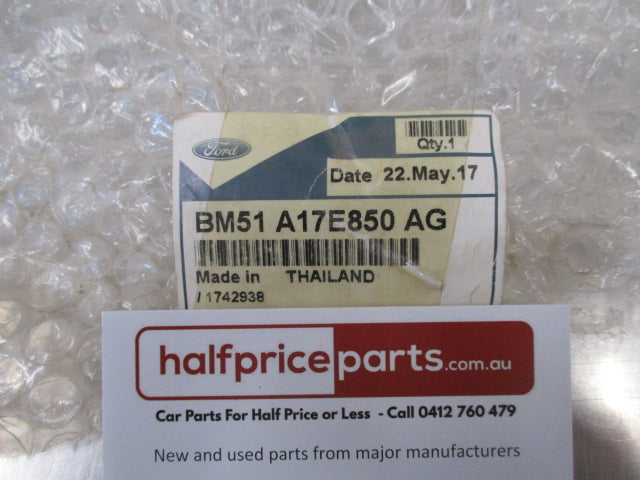 Ford LW Focus Genuine Right Hand Rear Bumper Mounting Bracket New Part