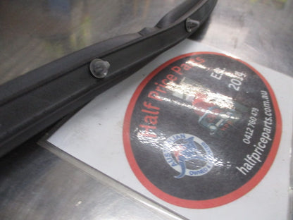 Ford Festiva WS/WZ Genuine Right Hand Front Door Weather Strip Body Rubber New Part