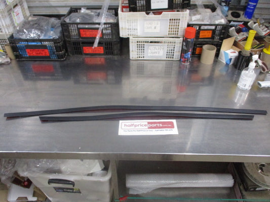 Mitsubishi Triton Dual Cab Genuine Bedliner Mounting Kit New Part