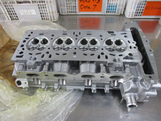 Holden Captiva 2.4 Ltr Petrol Genuine Cylinder Head New Part