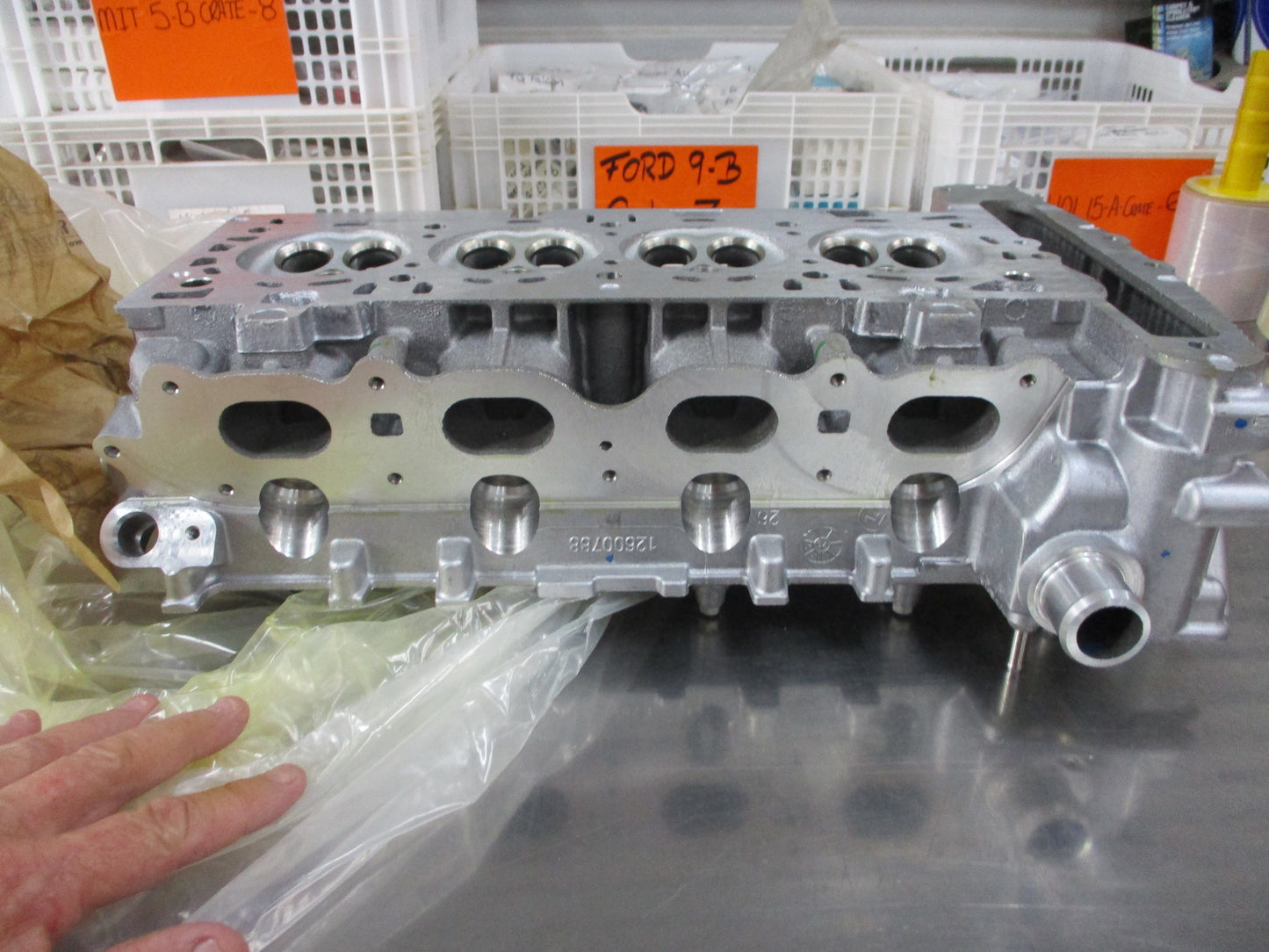 Holden Captiva 2.4 Ltr Petrol Genuine Cylinder Head New Part