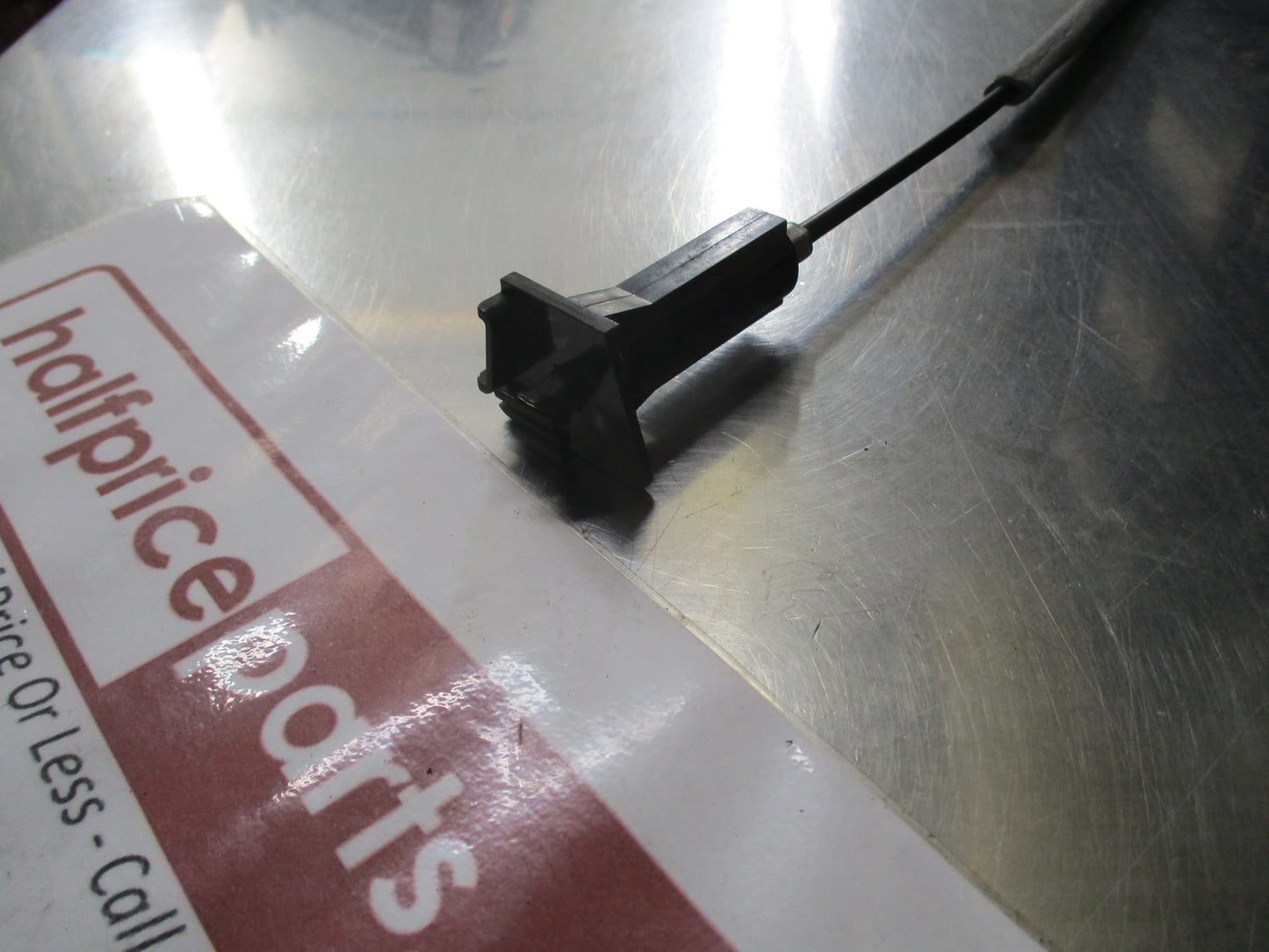 Hyundai Veloster Genuine Fuel Filler Door Release Cable New Part