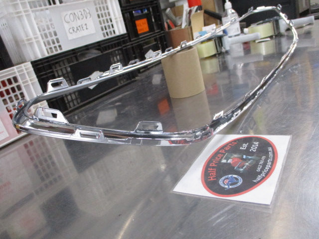 Ford Fiesta WZ Genuine Lower Front Chrome Grille Surround Trim New Part
