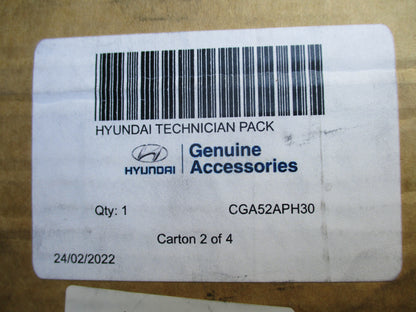 Genuine Hyundai Staria-Load 'Technician Pack' Ladder Holder W/ Roller New