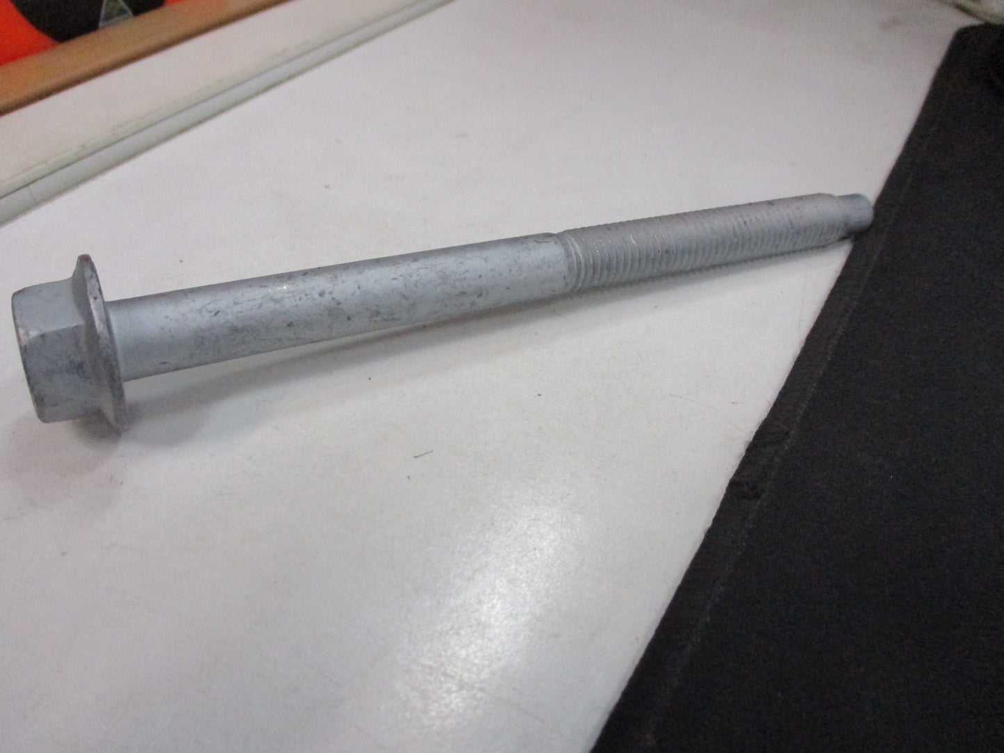 Peugeot-Citroen DS Genuine Screw With Base New Part