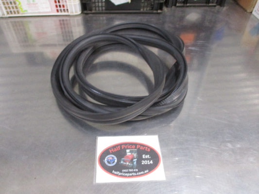 Ford Fiesta ST/WS Genuine Tail Gate Weather Strip New Part