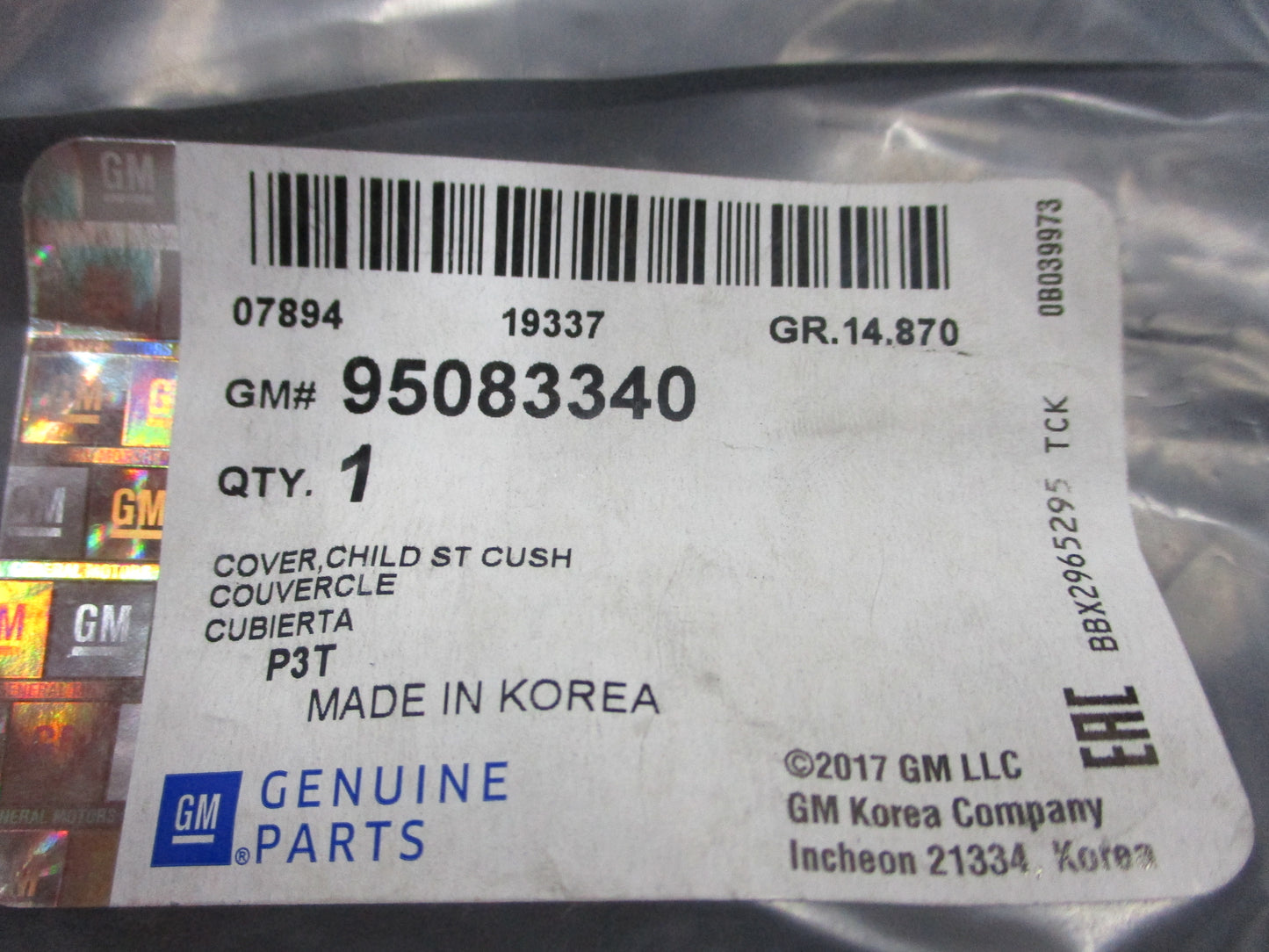 Holden Trax Genuine 2nd Row Jet Black Child Seat Cushion Cover New Part