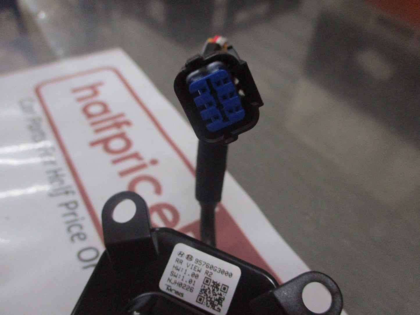 Hyundai Elantra Genuine Reverse Camera Assembly New Part