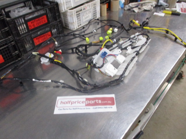 Mitsubishi Pajero Genuine Floor Wiring Harness New Part