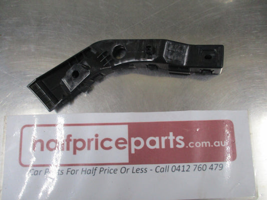 Hyundai Elantra Wagon Genuine Front Passenger Bumper Bracket New Part