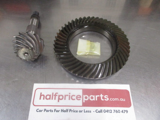 Mitsubishi MQ Triton Genuine Rear Diff Crown Wheel and Pinion Gear Ratio 3.92 New Part
