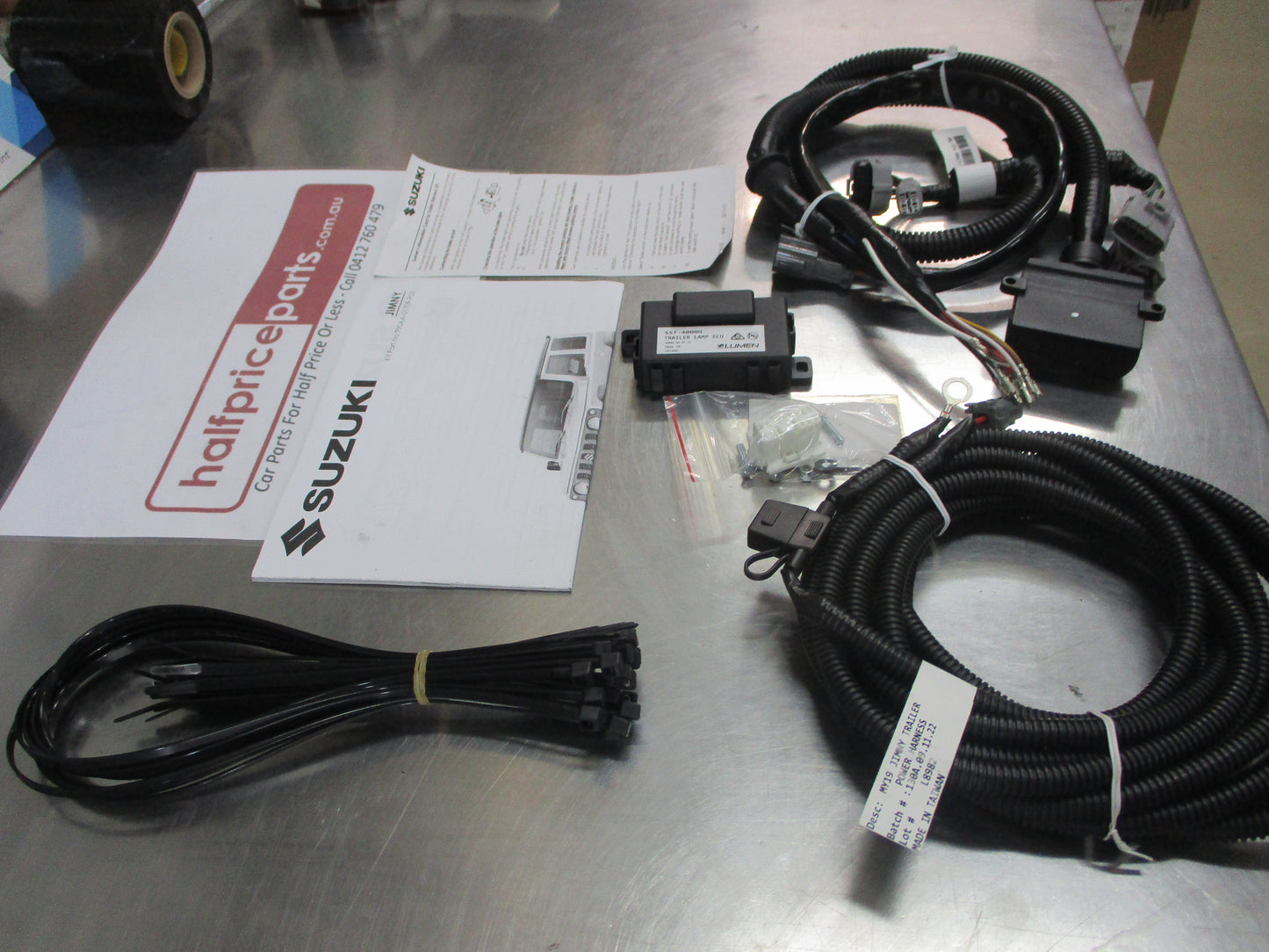Suzuki Jimny MY19 Genuine Trailer Wiring Harness 7 Pin Flat New Part