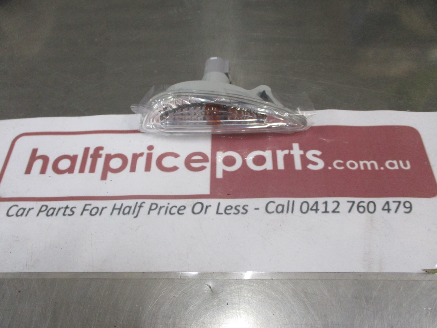 Hyundai Accent Genuine Left Hand Guard Indicator New Part