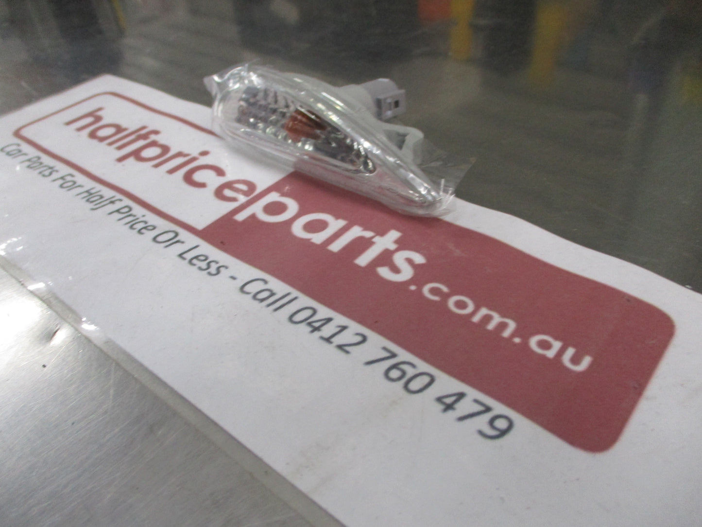 Hyundai Accent Genuine Left Hand Guard Indicator New Part