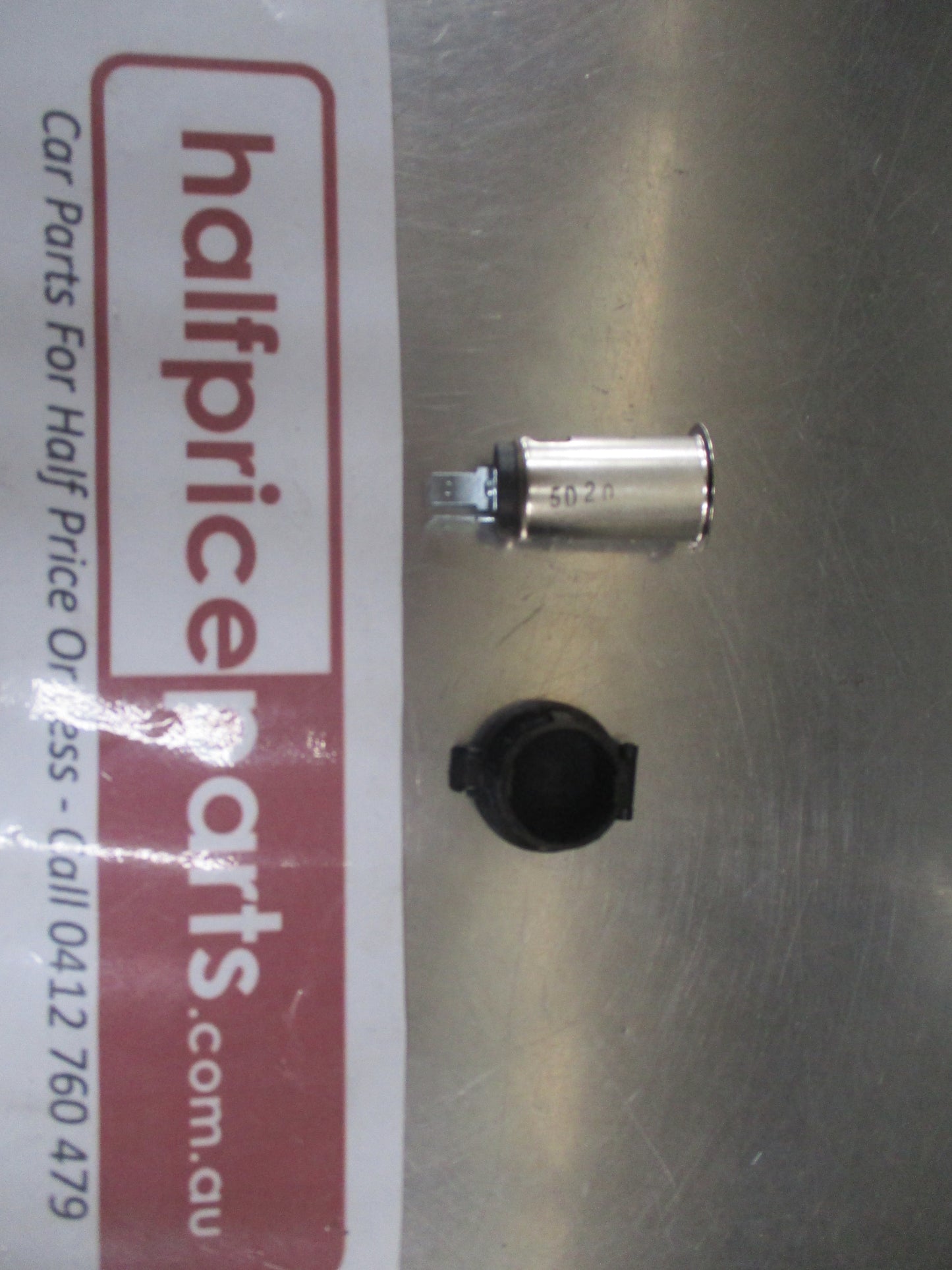 Hyundai Accent/Sonata/Elantra/Genesis/Santa Fe/Tucson Genuine 12 Volt Socket Accessory Assembly New Part