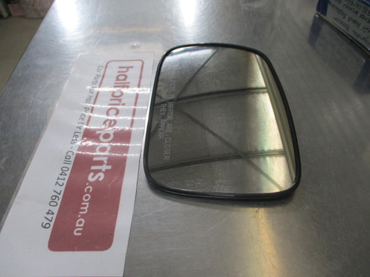 Hyundai Terracan Genuine Left Hand Outer Replacement Exterior Mirror Glass New Part
