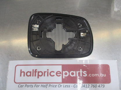 Hyundai Terracan Genuine Left Hand Outer Replacement Exterior Mirror Glass New Part