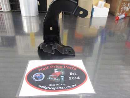 Ford Everest Genuine Left Hand Rear Bumper Mounting Bracket New Part