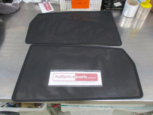 Holden Captiva CG 5&7 Genuine Rear Door Smart Shades With Bag (WITHOUT CLIPS) New Part
