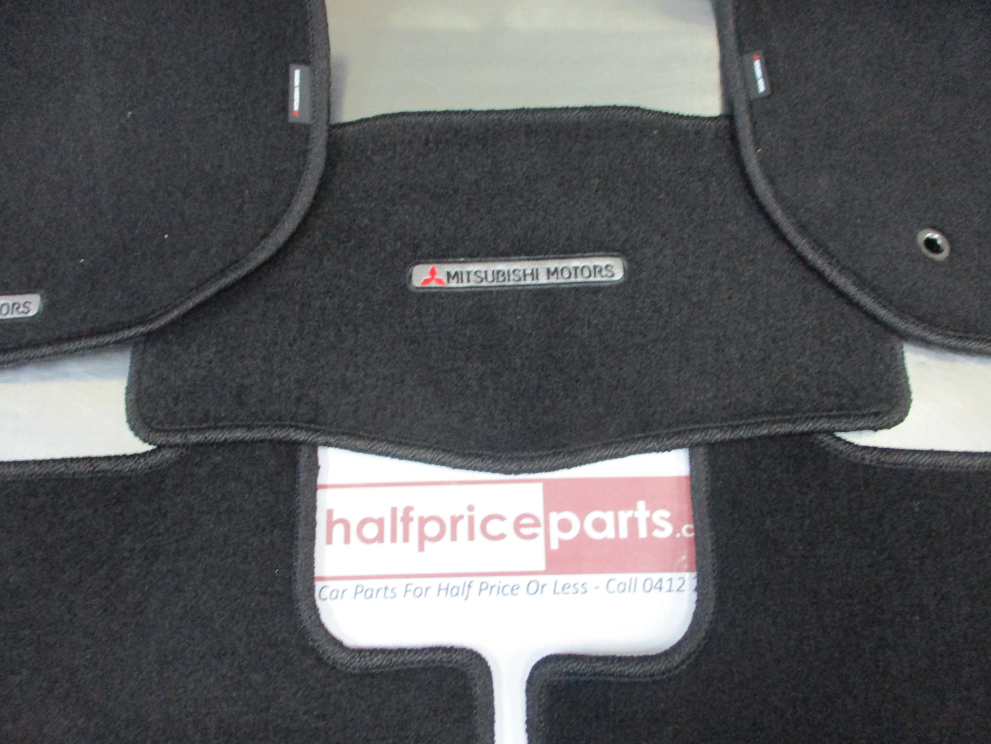 Mitsubishi PB-PC Challenger Genuine 5 Piece Carpet Mat Set New Part