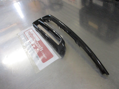 Holden VF SS Commodore Genuine Right Hand Front (Gloss Black) DRL Bezel New Part