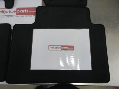 Hyundai Tucson Genuine Tailored Carpet Mats Set 4 Black New Part
