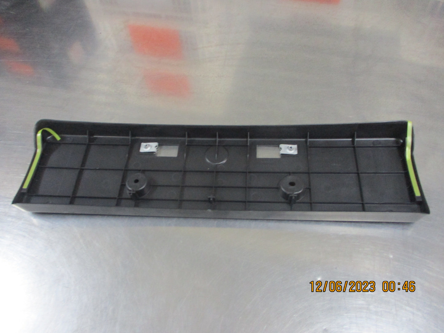 Nissan Murano Z51 Genuine Front Bumper Licence Plate New Part