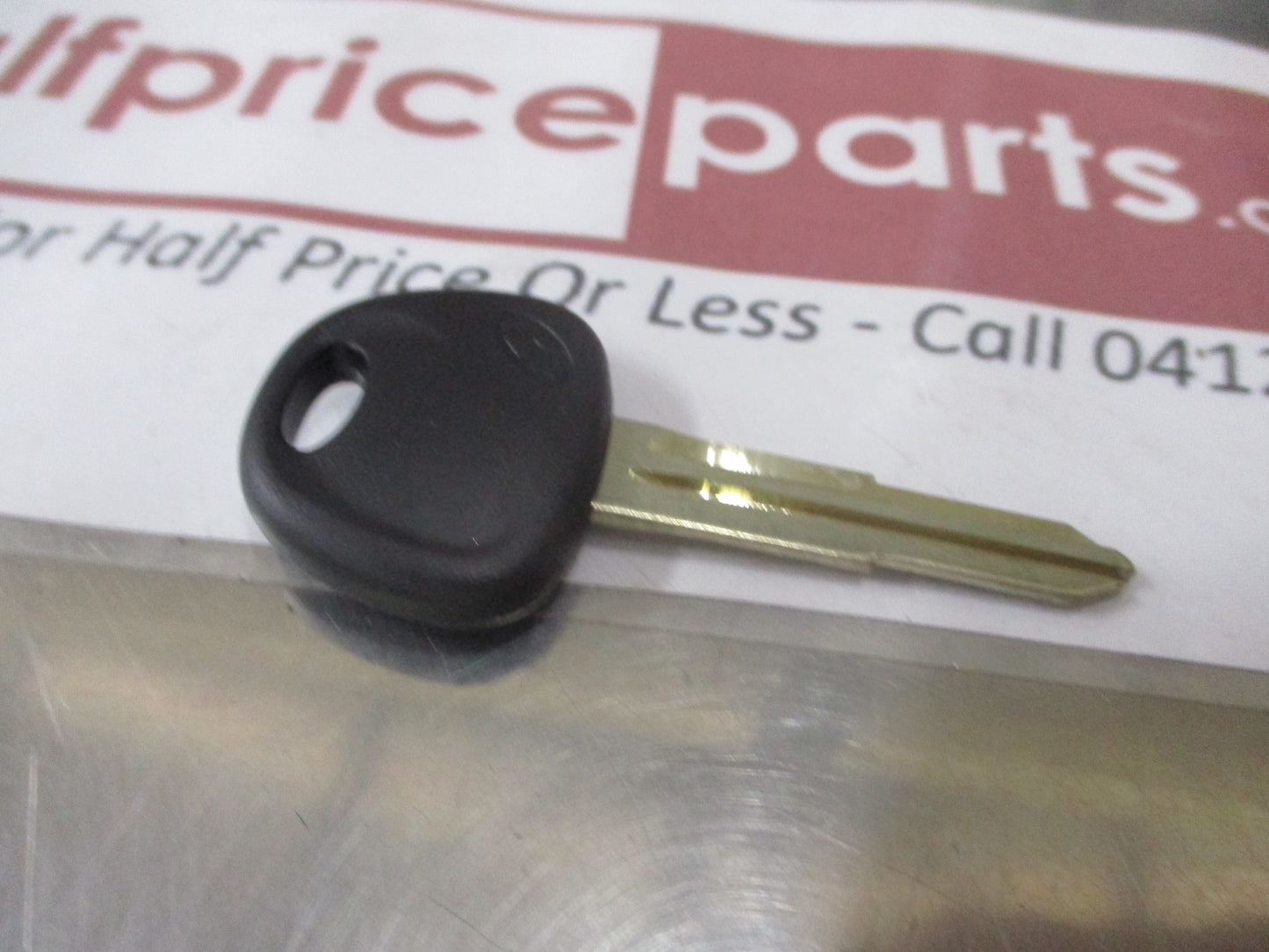 Hyundai Tiburon/Elantra/Accent Genuine Key Blank (Uncut) New Part