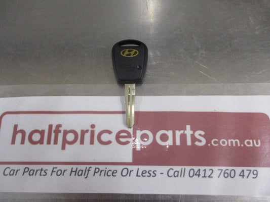 Hyundai Accent 5 Door Genuine Key Blank Immobilizer + Remote New Part
