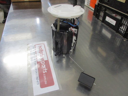 Holden VE SS-SSV V8 Commodore Genuine Fuel Pump Assy New Part