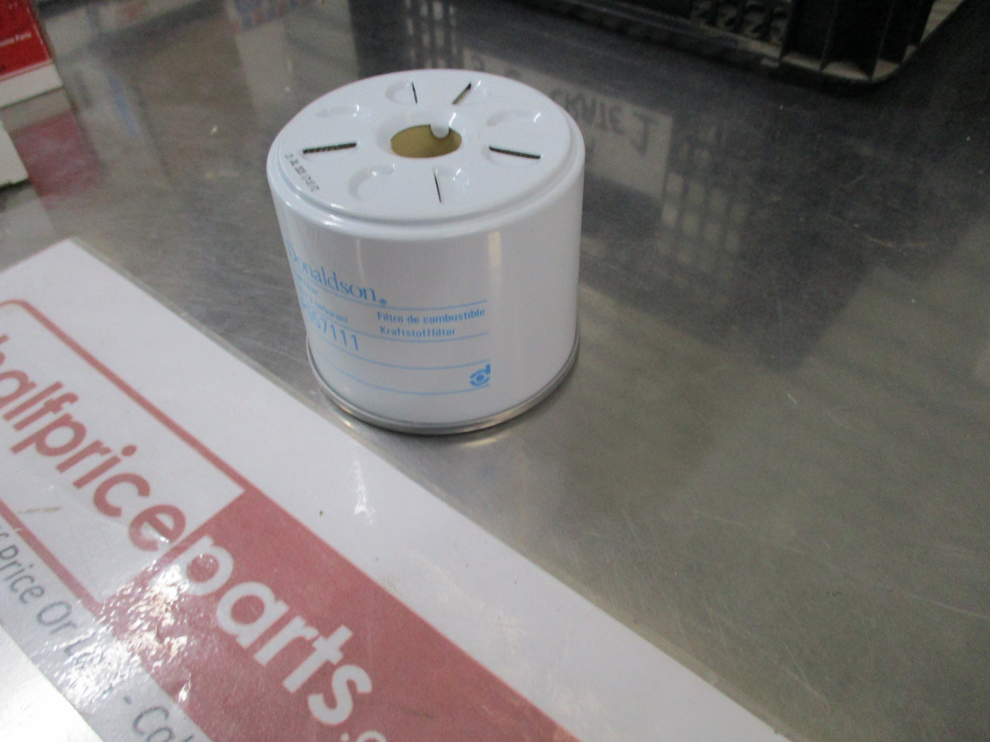 Donaldson Fuel Filter Suits Mazda T3000/T4100 New Part