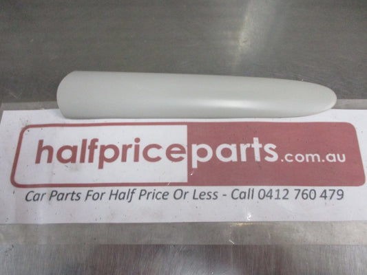 Holden VT Commodore Genuine Right Hand Front Guard Side Moulding New Part