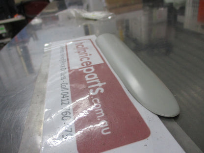Holden VT Commodore Genuine Right Hand Front Guard Side Moulding New Part