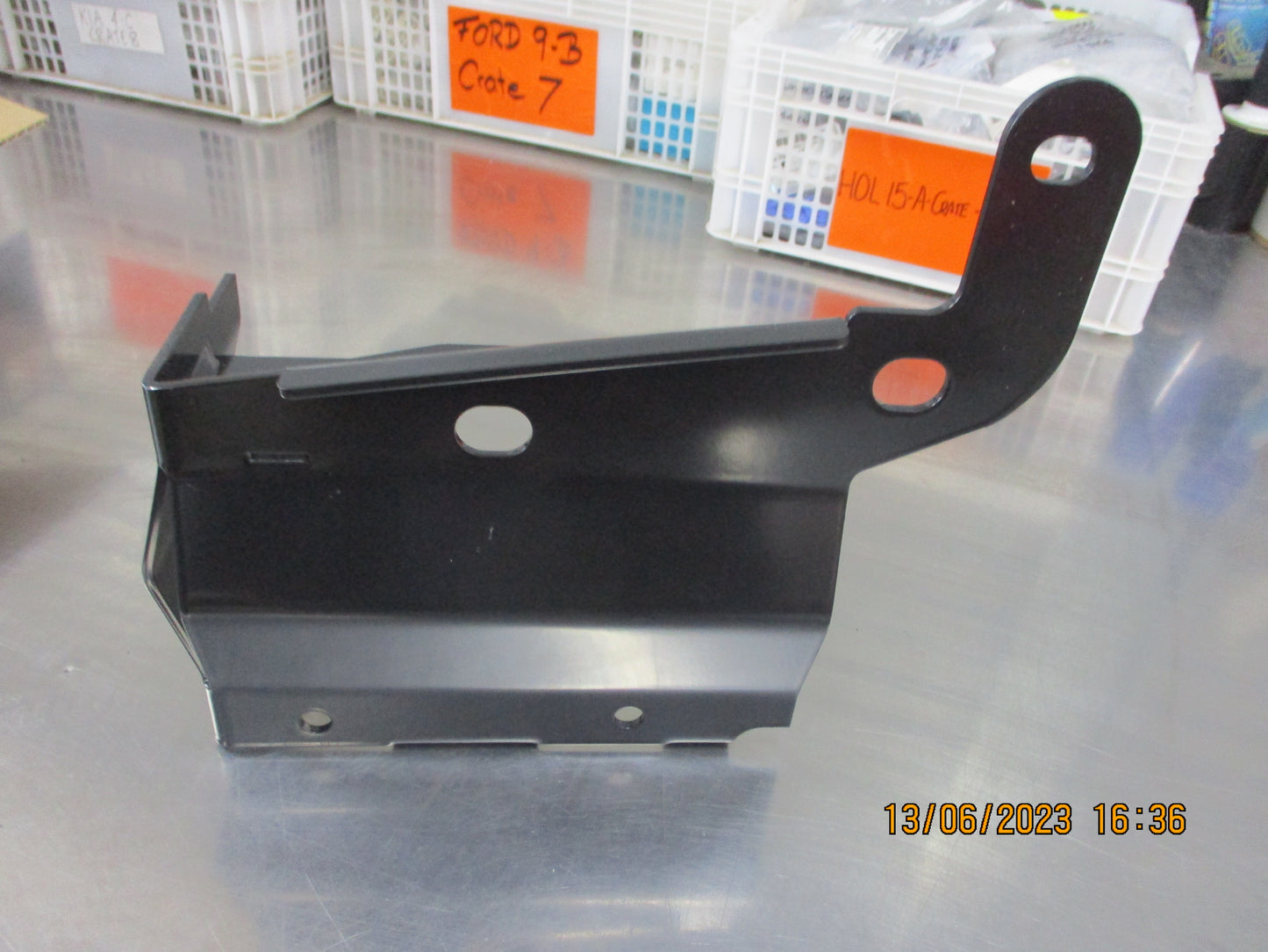 Nissan Y61 Patrol Genuine Left Hand Front Bull Bar Mount New Part