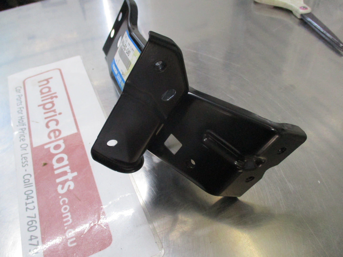 Mazda 3 Genuine Left Hand Front Guard Stay New Part