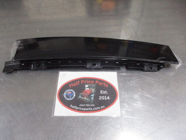 Ford Focus ST/LW/LW MKII Genuine Left Hand Front B-Pillar Trim New Part