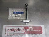 Hyundai Elantra Genuine Left Hand Front Door Hinge Check Strap New Part