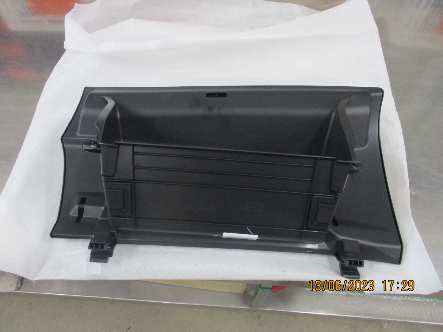 Honda Civic Type-R FK8 Genuine Glove Box Assembly New Part
