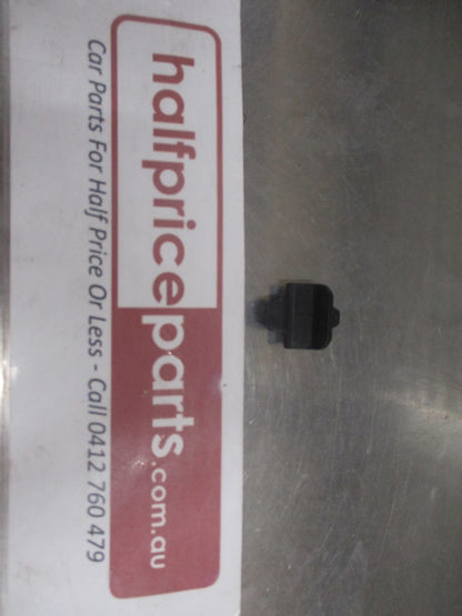 Hyundai Getz Genuine Rear Upper Bumper Mounting Bracket New Part