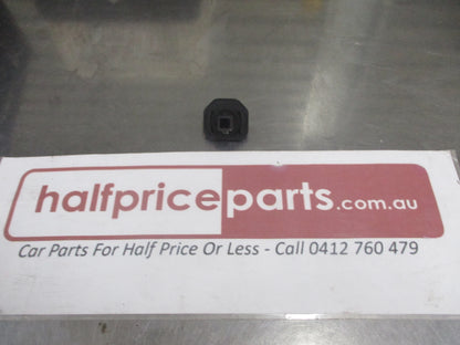 Hyundai Getz Genuine Rear Upper Bumper Mounting Bracket New Part