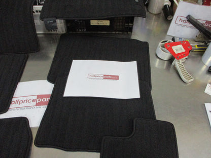 Mitsubishi Outlander Plug-In Hybird EV Genuine Carpet Mat Set Black New Part