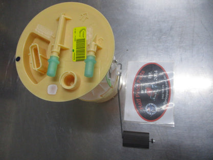 Ford Focus II Genuine In Tank Fuel Pump Sender Unit New Part