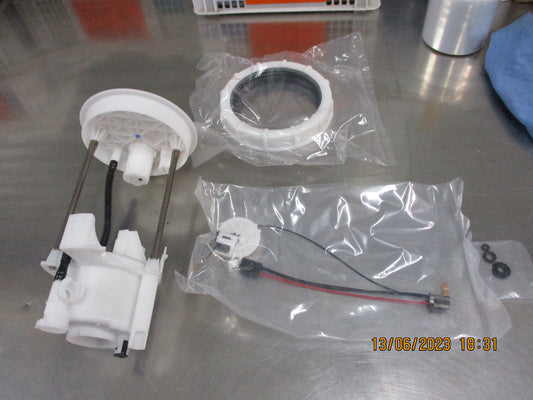 Honda Civic Hybrid Genuine Fuel Filter Strainer Set New Part