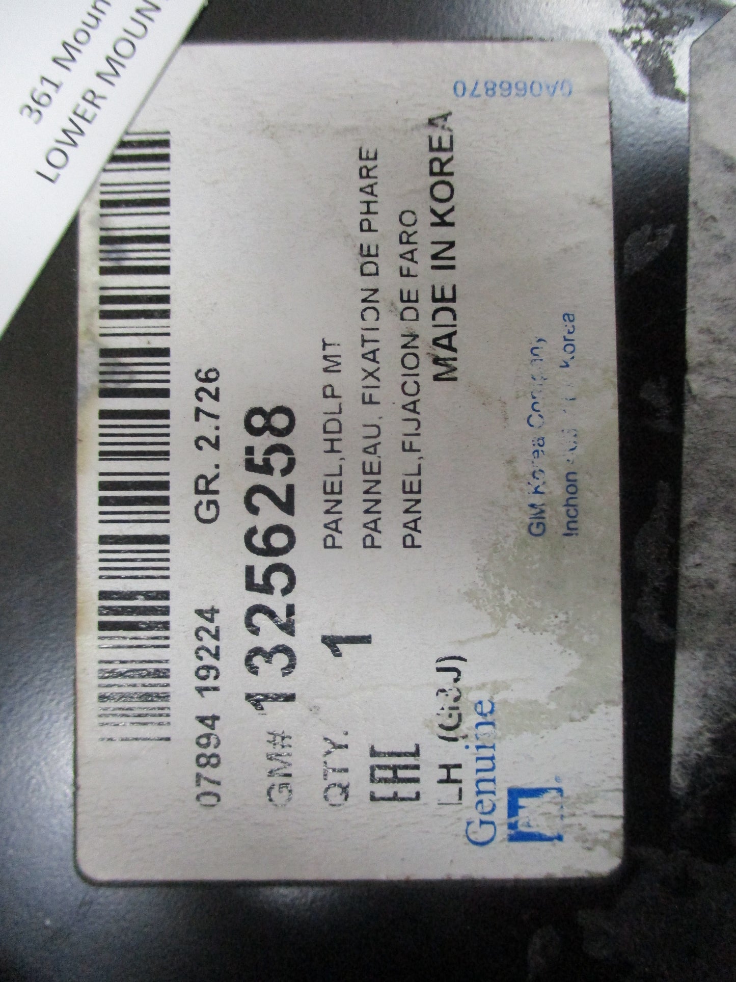 Holden Cruze Genuine Left (Passengers) Head Light Support Bracket New