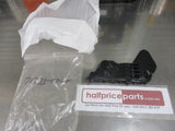 Suzuki Kizashi Genuine Right Hand Front Bumper Bracket Retainer New Part